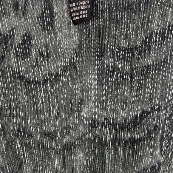 Olsen Europe Elegant Gray Patterned Shimmer Detail Long Sleeve Large Blouse - Picture 6 of 10